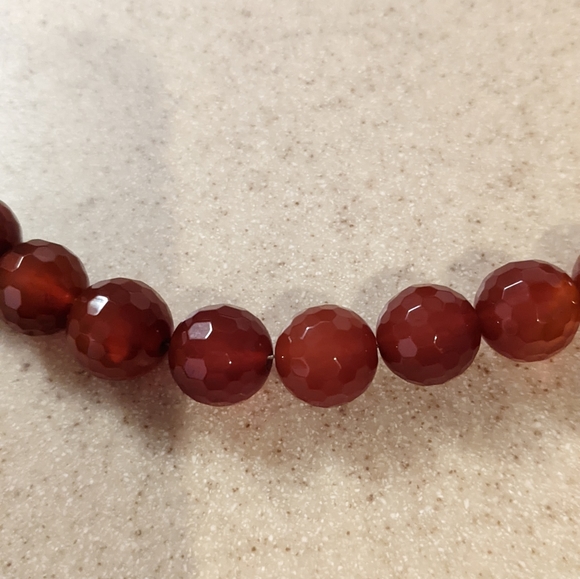 Gorgeous Real Stone Necklace - Picture 2 of 5